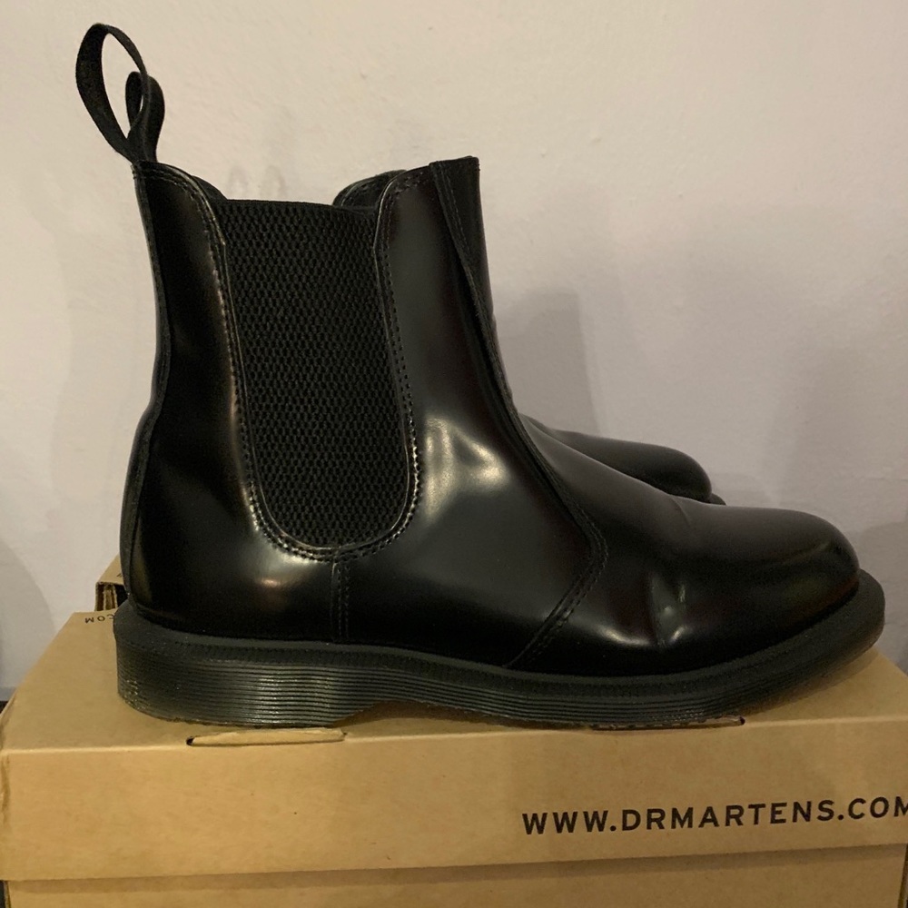 Dr. Martens Flora Smooth Chelsea Boots
